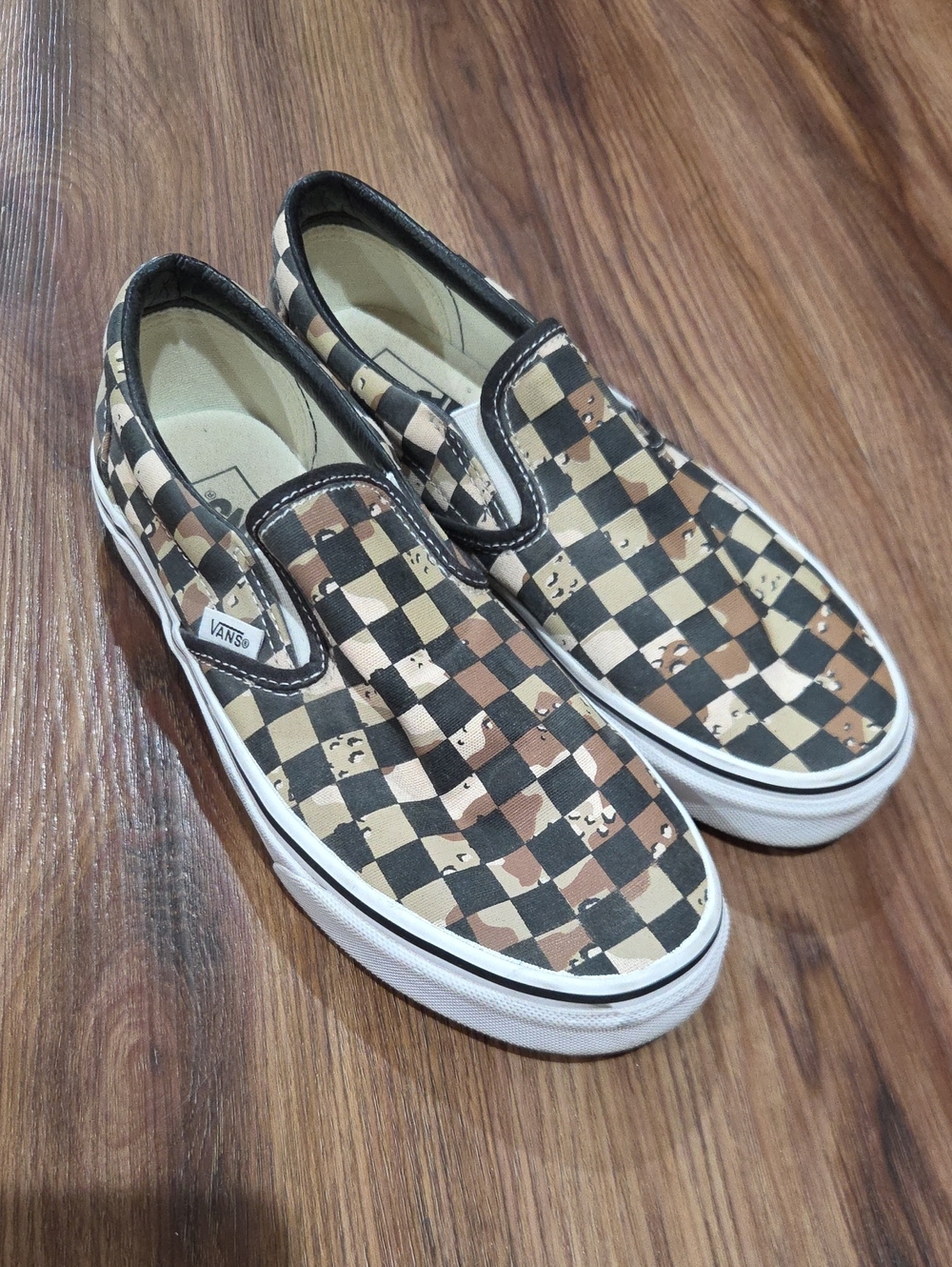 Vans Slip-On Camo Checkerboard in Black and Brown
